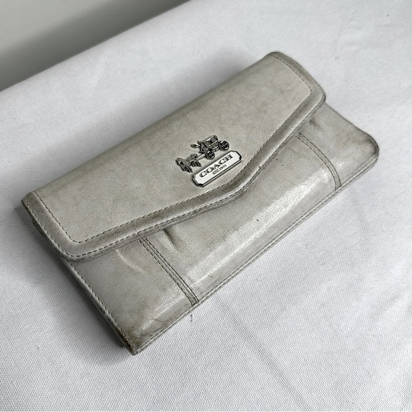 Coach Madison Envelope Wallet Clutch - Picture 1 of 11